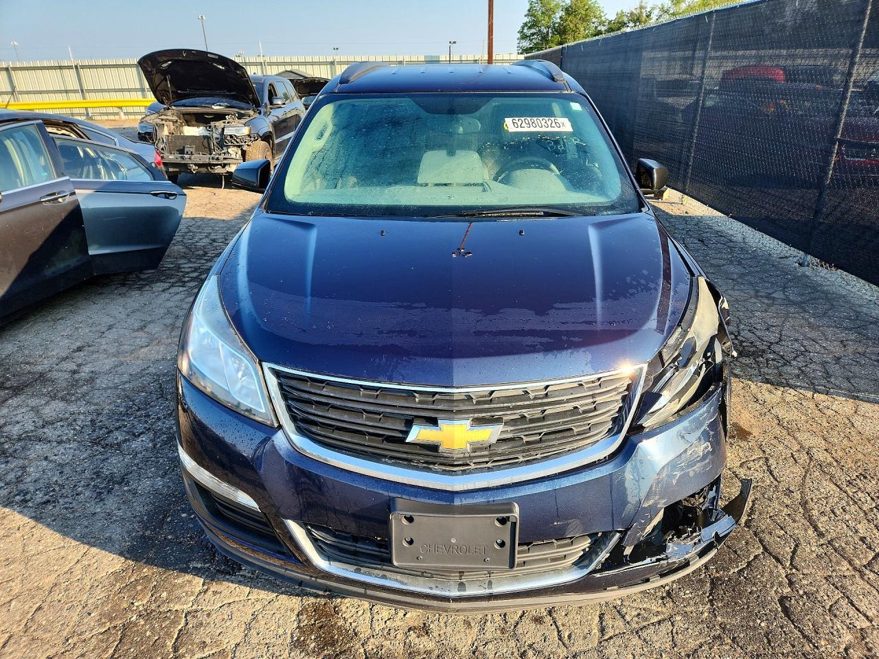 2017 Chevrolet Traverse Ls - Фото 5
