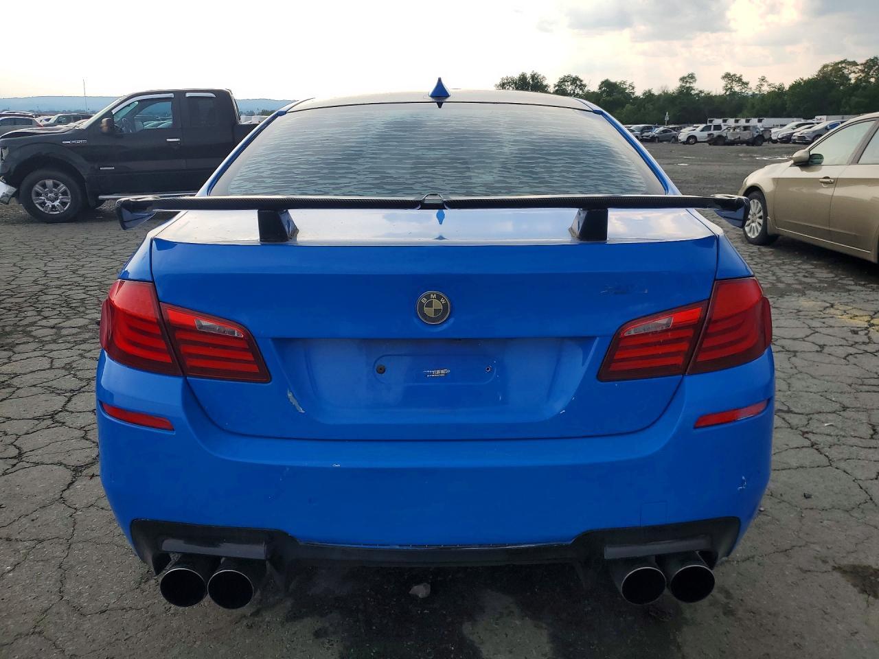 2012 BMW 550 I - Image 6