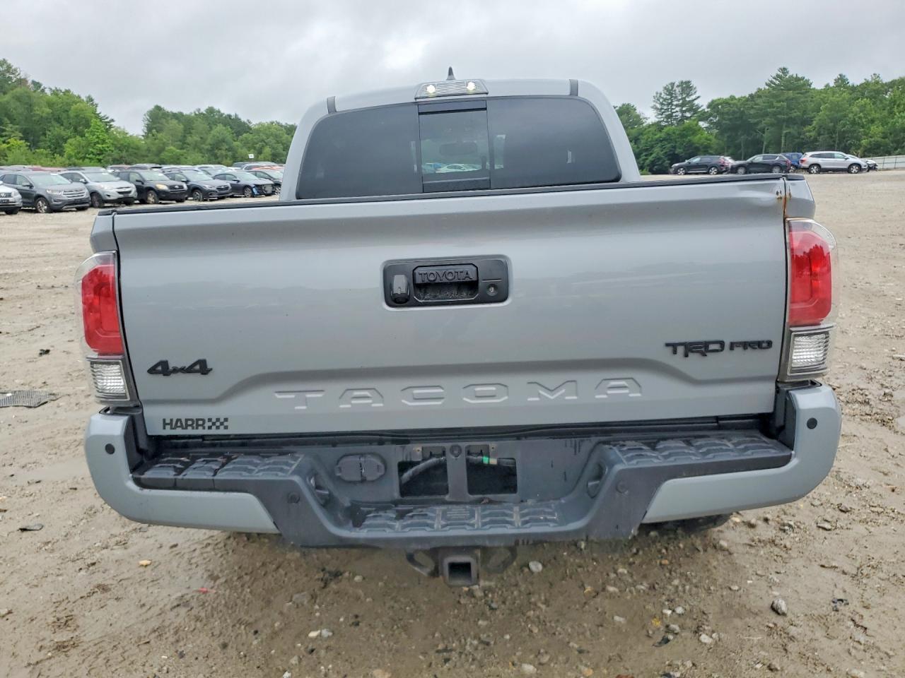 2017 Toyota Tacoma Trd Pro - Image 6