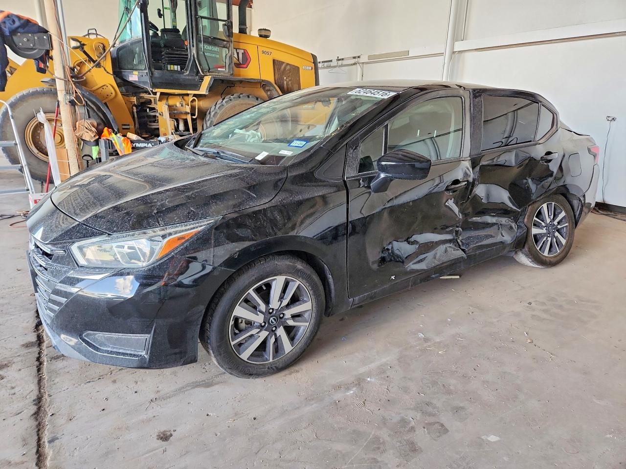 2024 Nissan Versa Sv