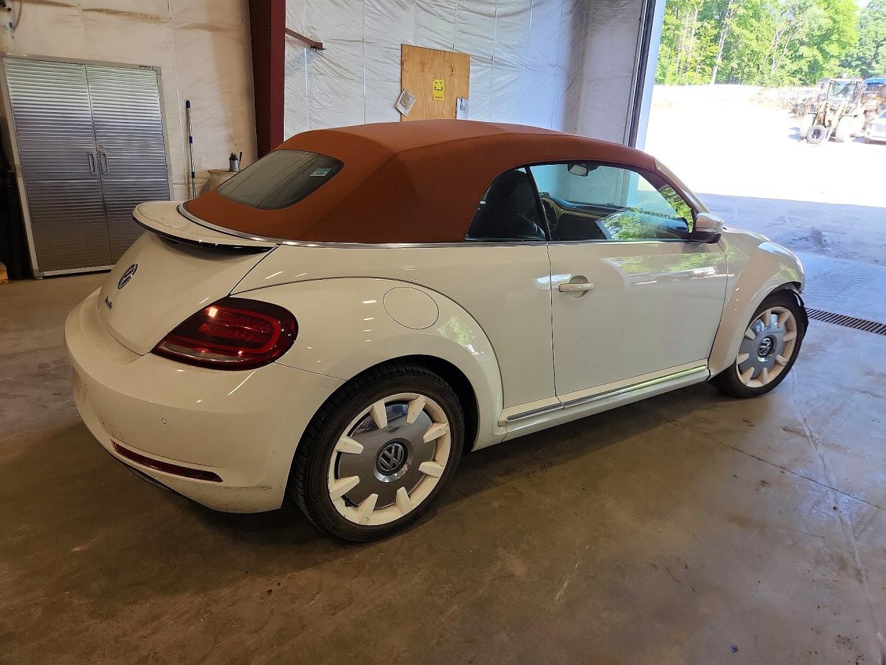 2019 Volkswagen Beetle S - Image 3
