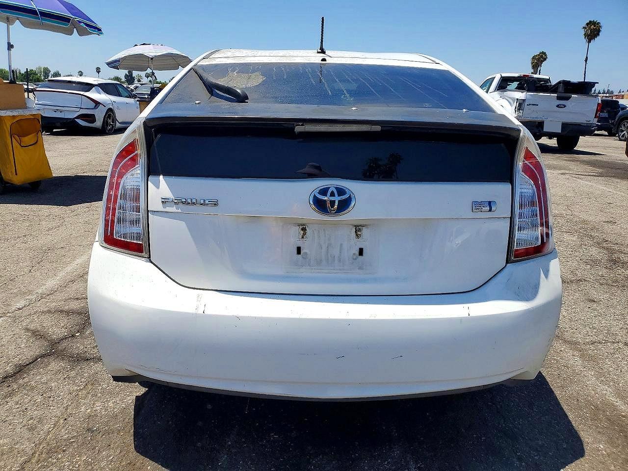 2013 Toyota Prius Two - Image 6