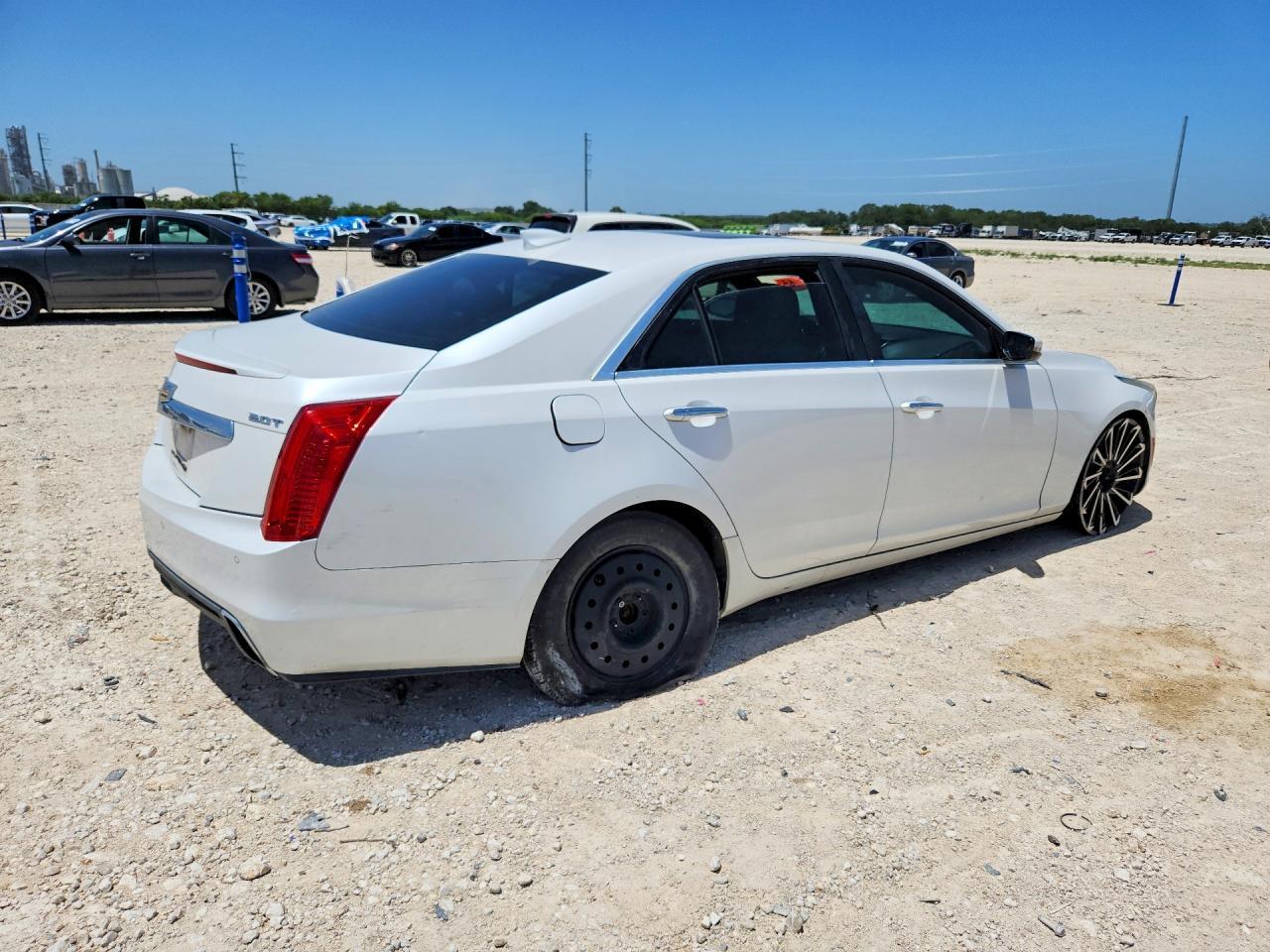 2017 Cadillac Cts Luxury - Фото 3