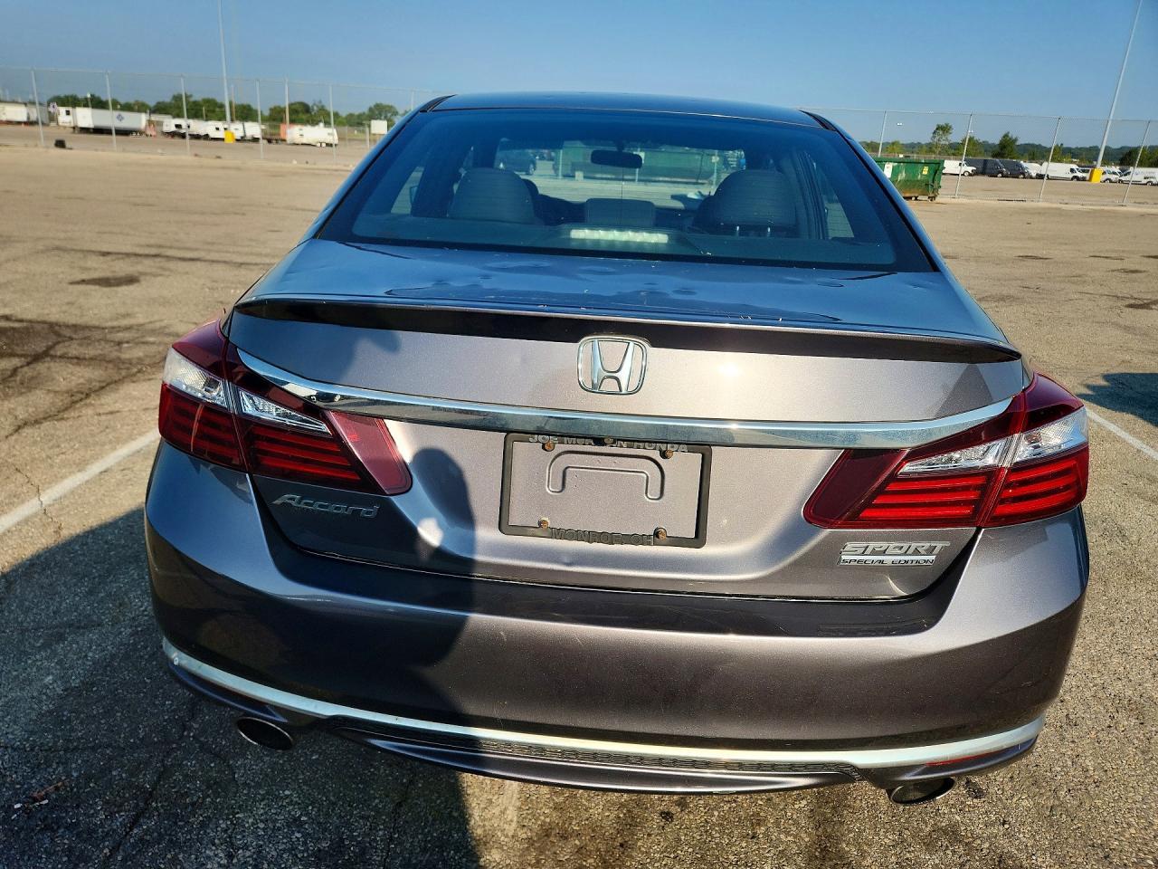 2017 Honda Accord Sport Special Edition - Image 6