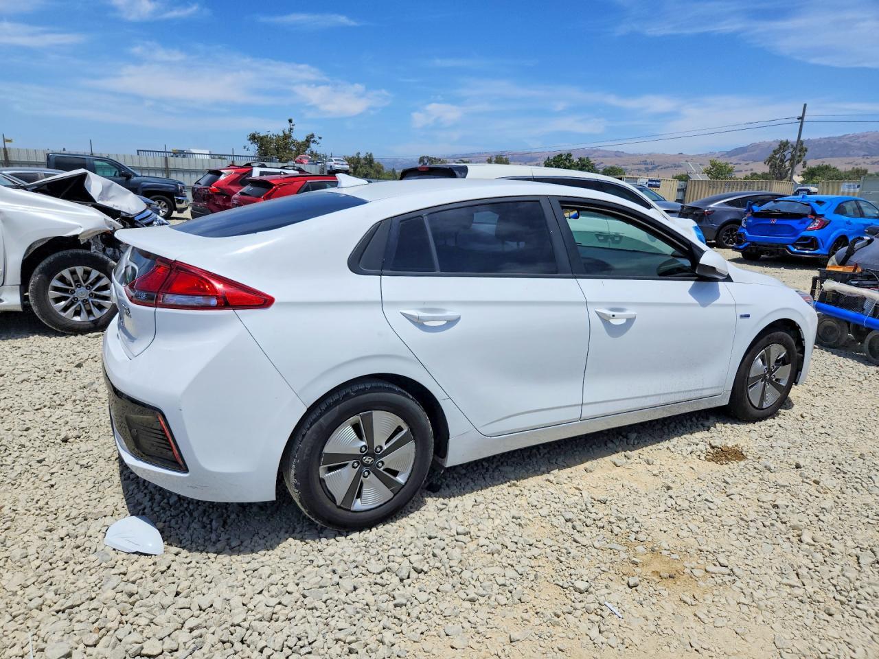 2019 Hyundai Ioniq Blue - Фото 3