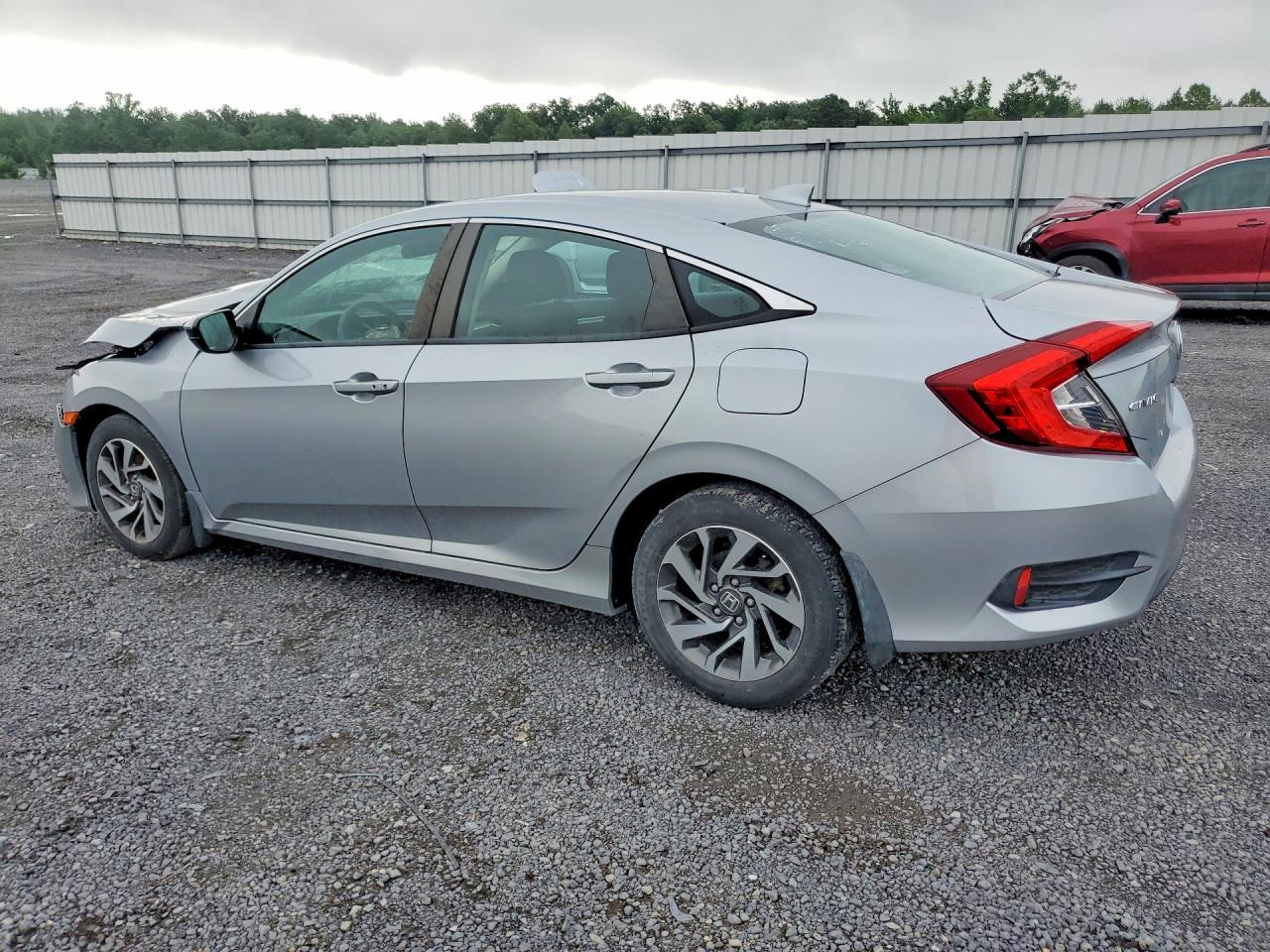 2018 Honda Civic Ex - Фото 2