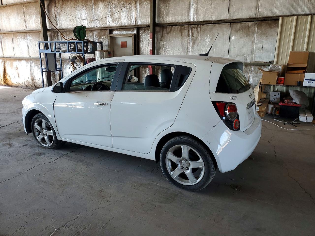 2012 Chevrolet Sonic Ltz - Image 2