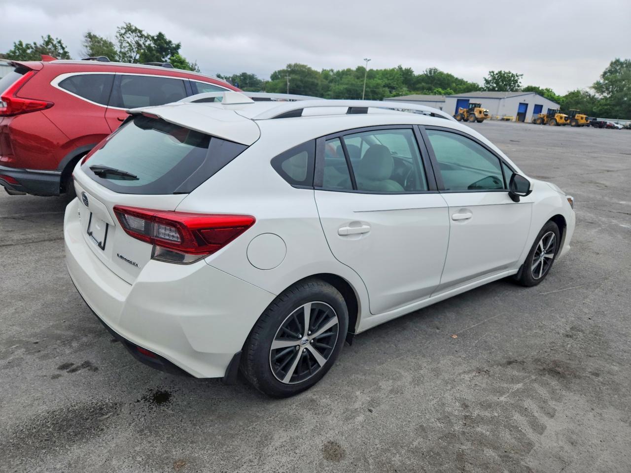 2021 Subaru Impreza Premium - Фото 3