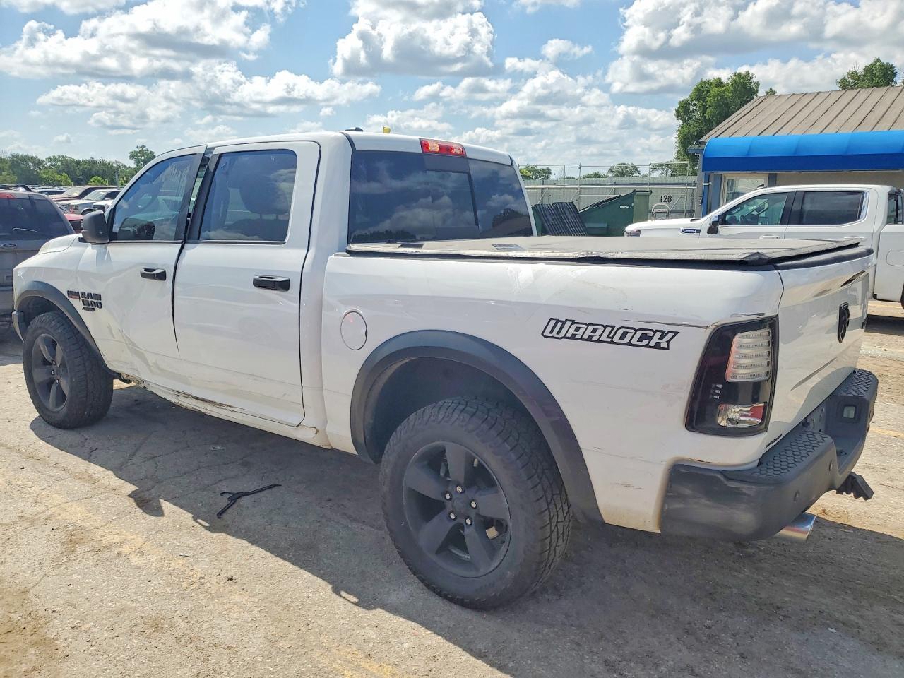 2020 Ram 1500 Classic Warlock - Фото 2
