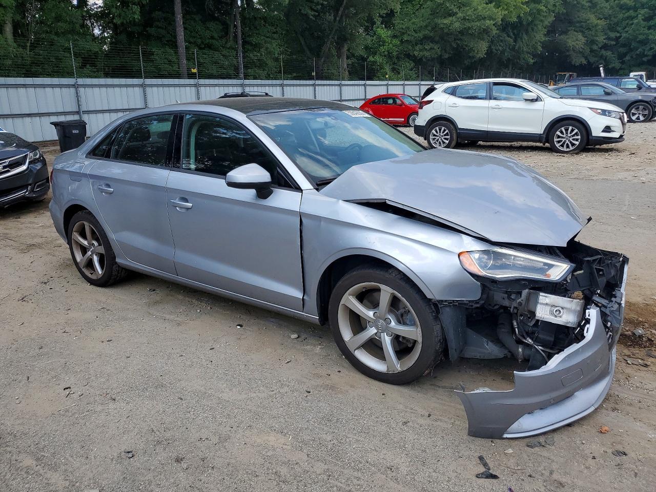 2016 Audi A3 Premium - Фото 4