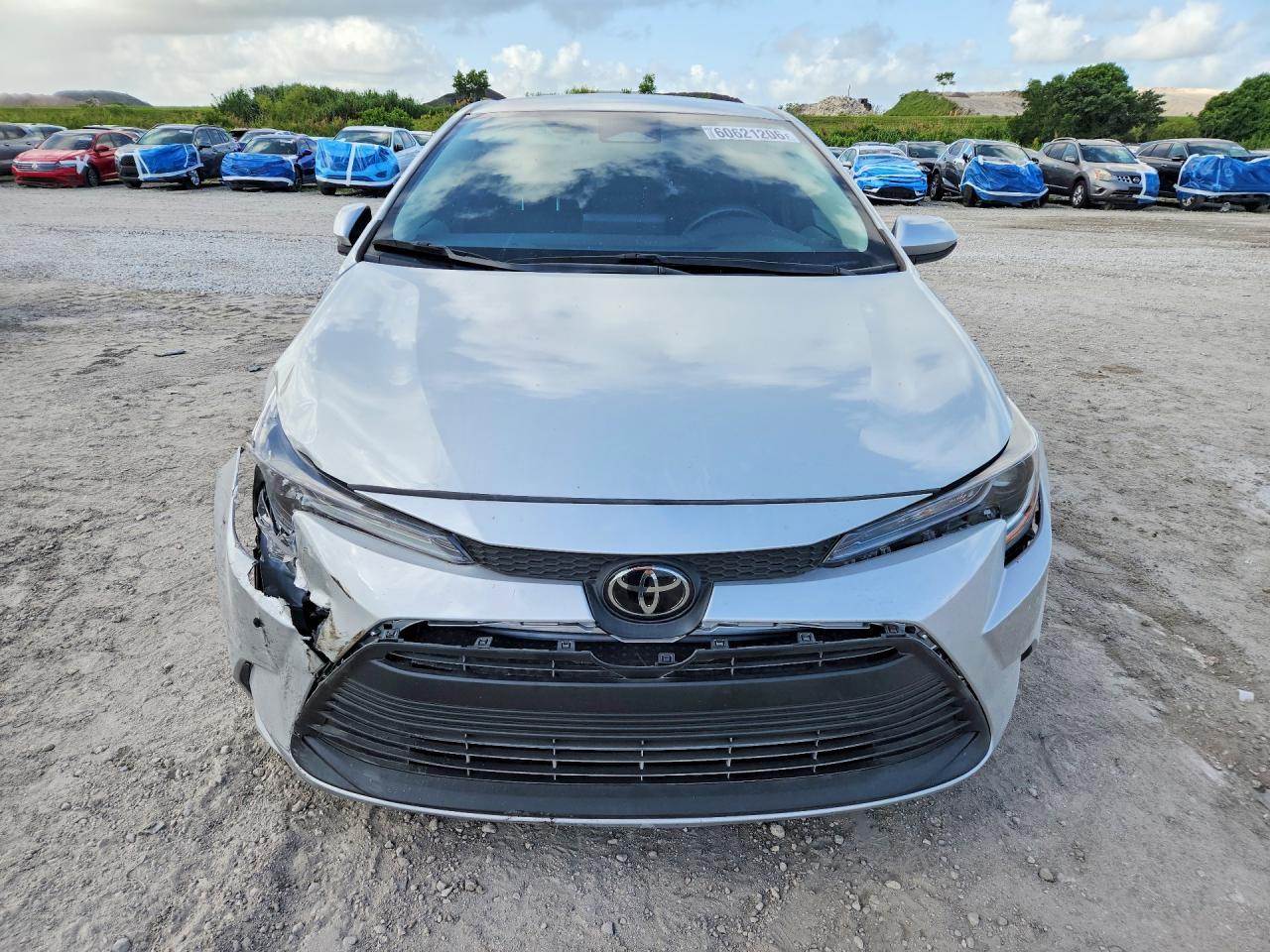 2025 Toyota Corolla Le - Фото 5