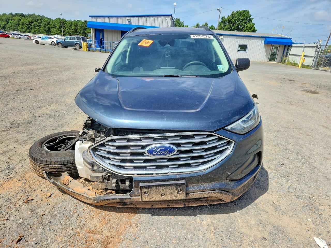 2022 Ford Edge Se - Image 5