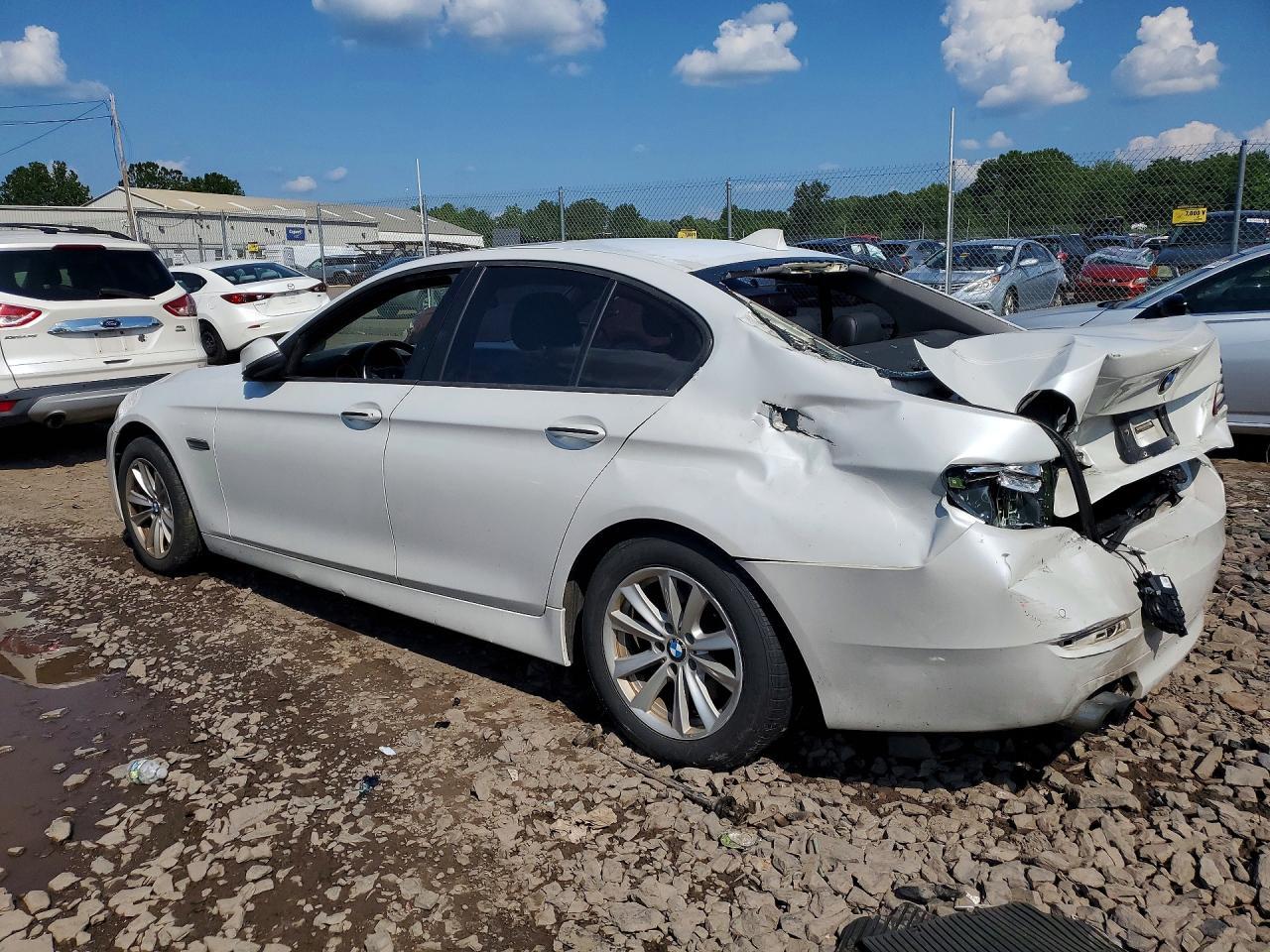 2016 BMW 528 Xi - Фото 2