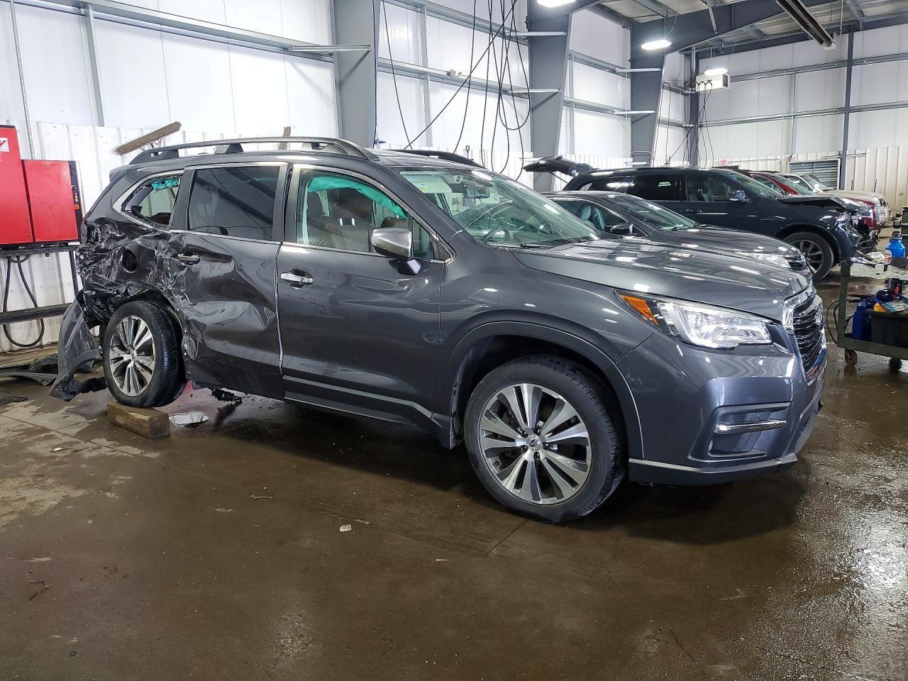 2019 Subaru Ascent Touring - Фото 4