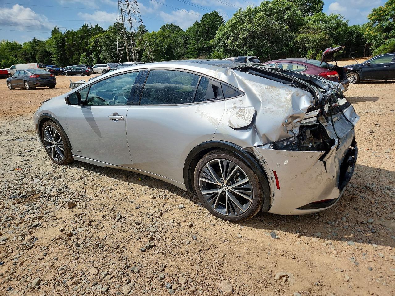 2023 Toyota Prius Limited - Фото 2