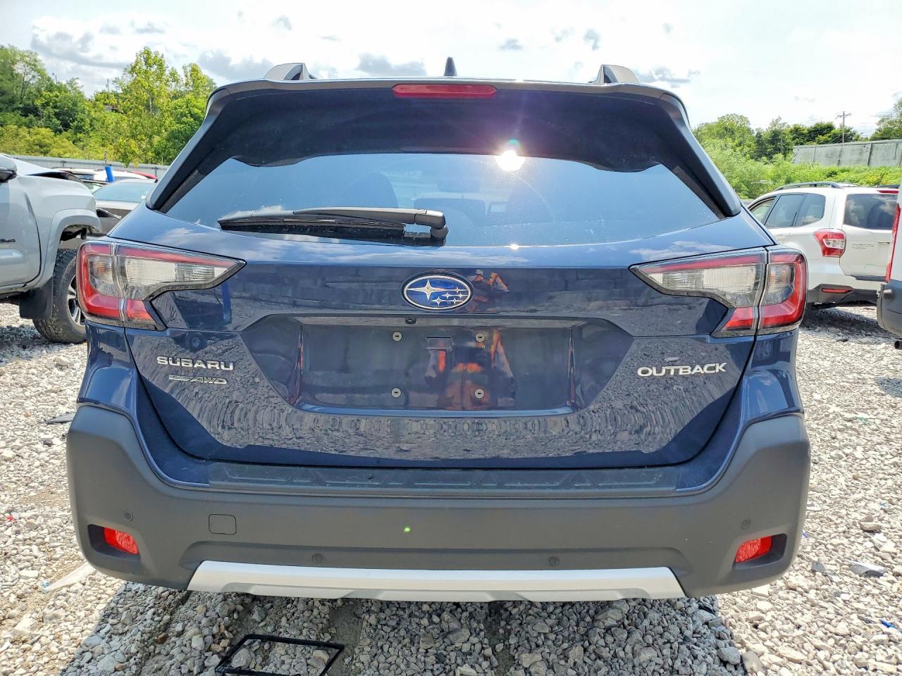 2025 Subaru Outback Limited - Фото 6