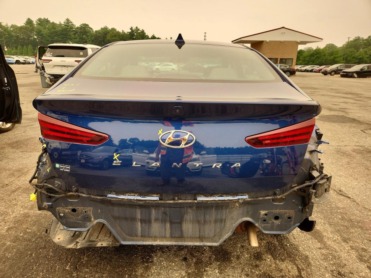 2020 Hyundai Elantra Sel - Фото 6