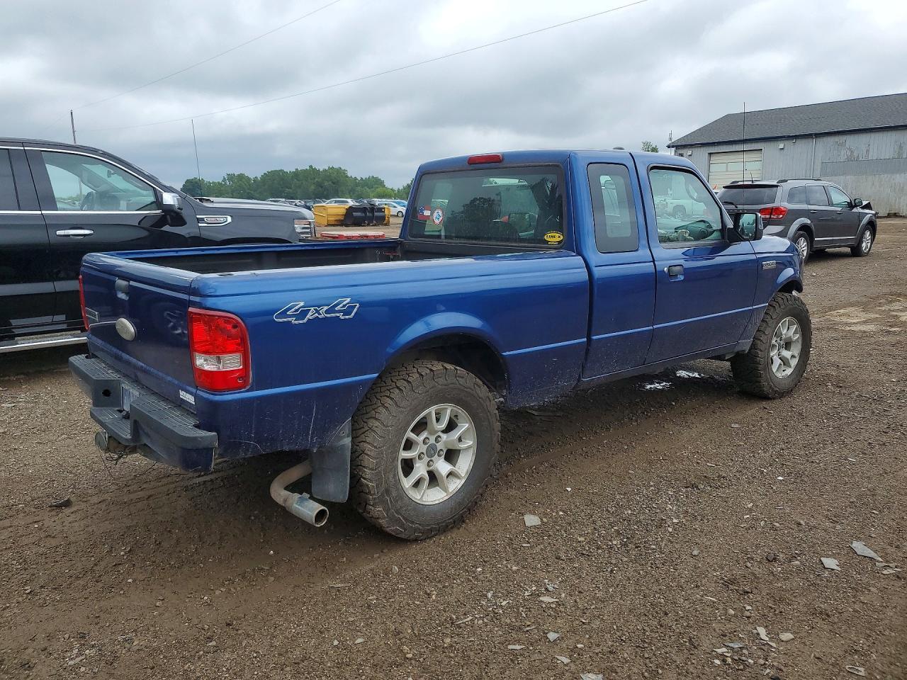 2011 Ford Ranger Super Cab - Image 3