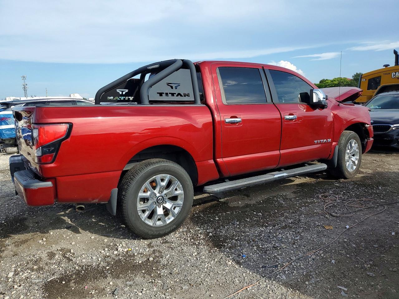 2021 Nissan Titan Sl - Фото 3
