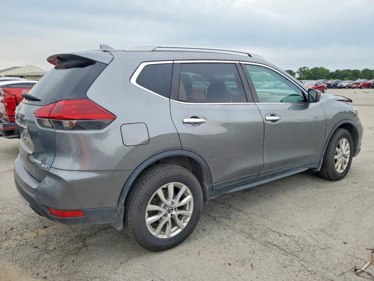 2020 Nissan Rogue S - Фото 3