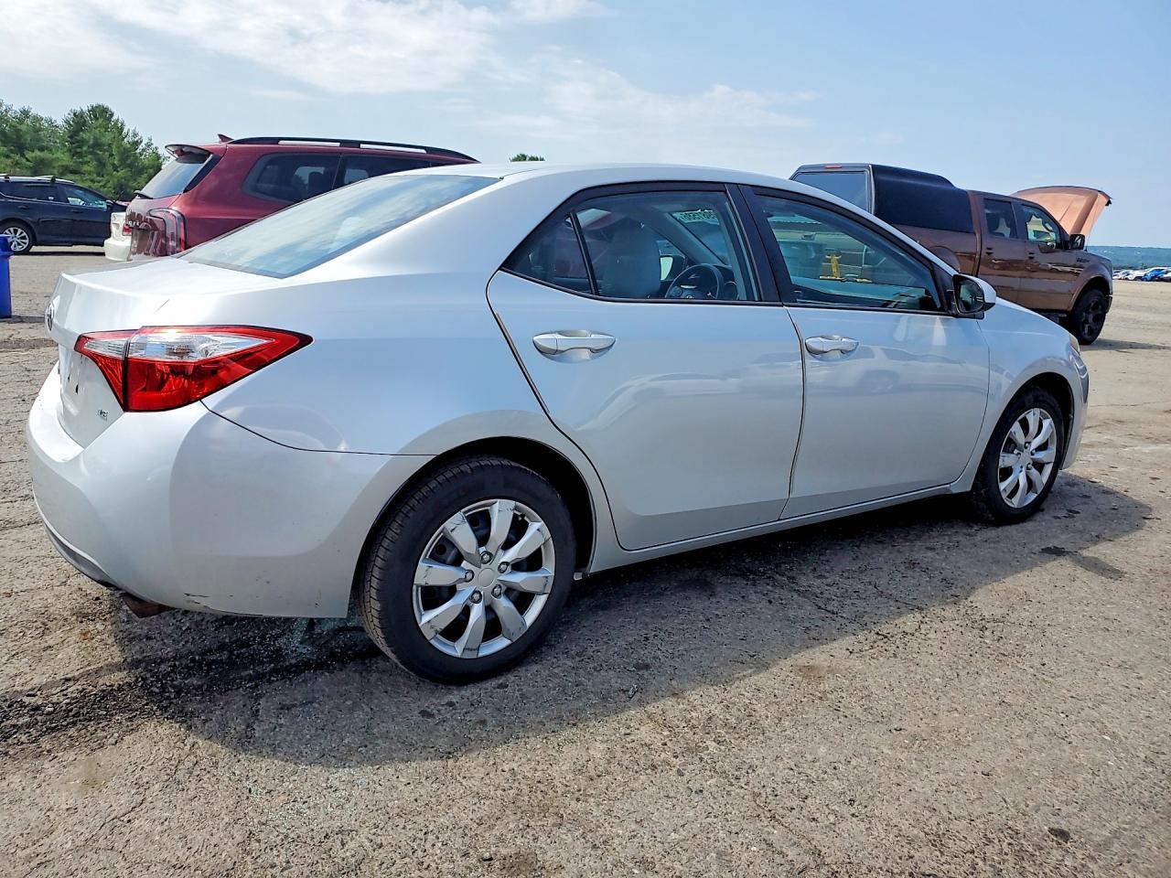 2014 Toyota Corolla - Фото 3