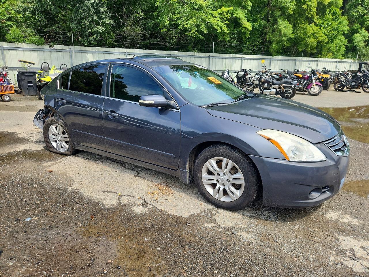 2011 Nissan Altima - Фото 4