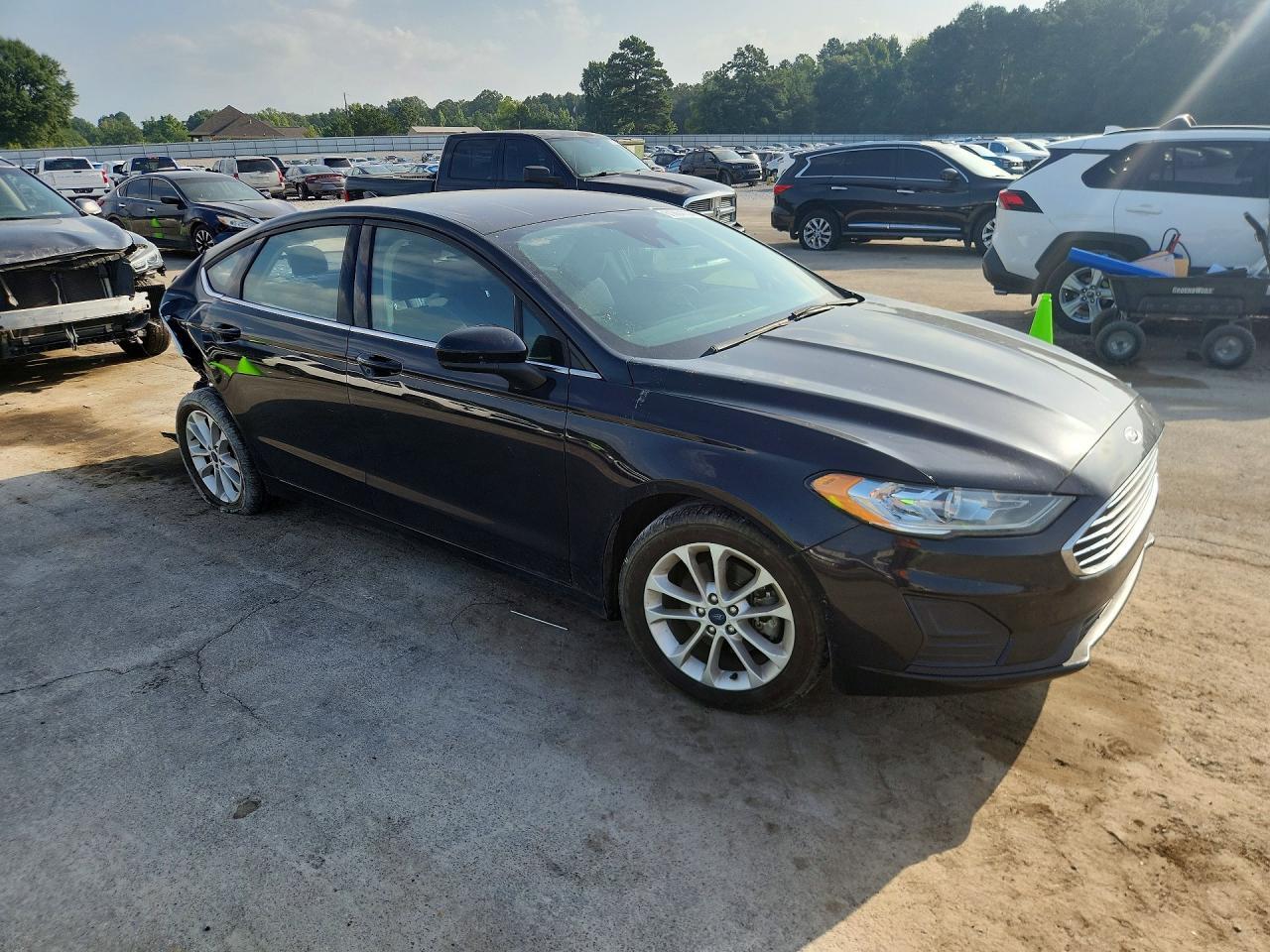 2020 Ford Fusion Se - Фото 4