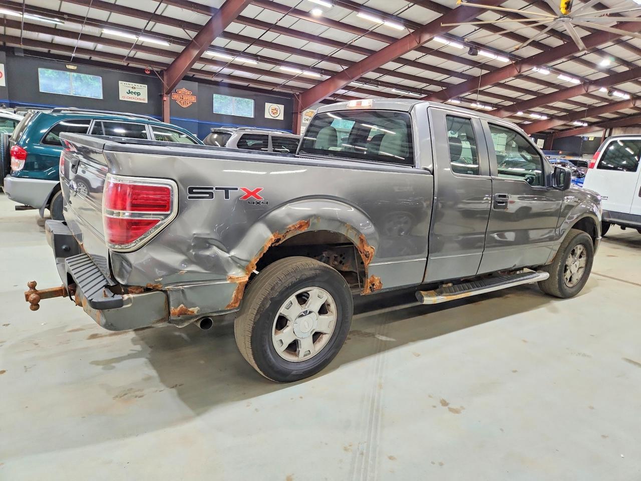 2010 Ford F150 Super Cab - Image 3