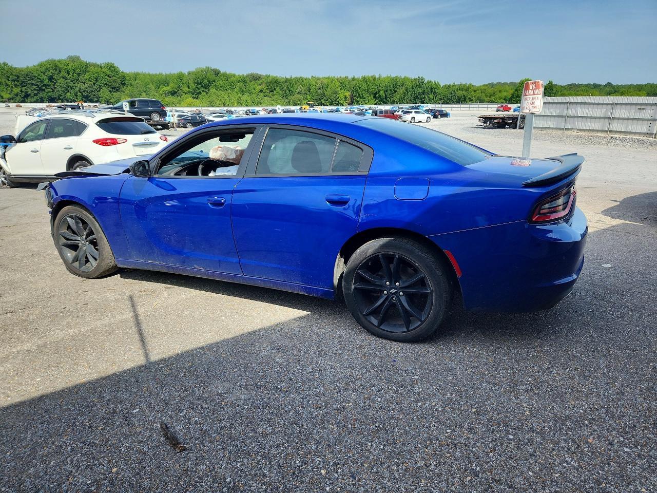 2018 Dodge Charger Sxt - Фото 2