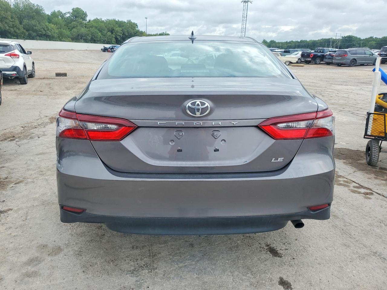 2024 Toyota Camry Le - Image 6