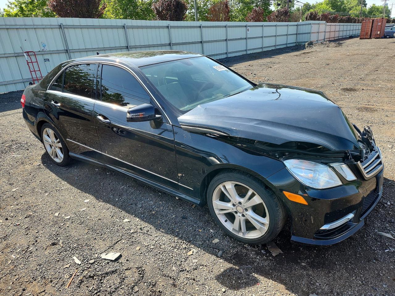 2013 Mercedes-Benz E 350 4Matic - Фото 4