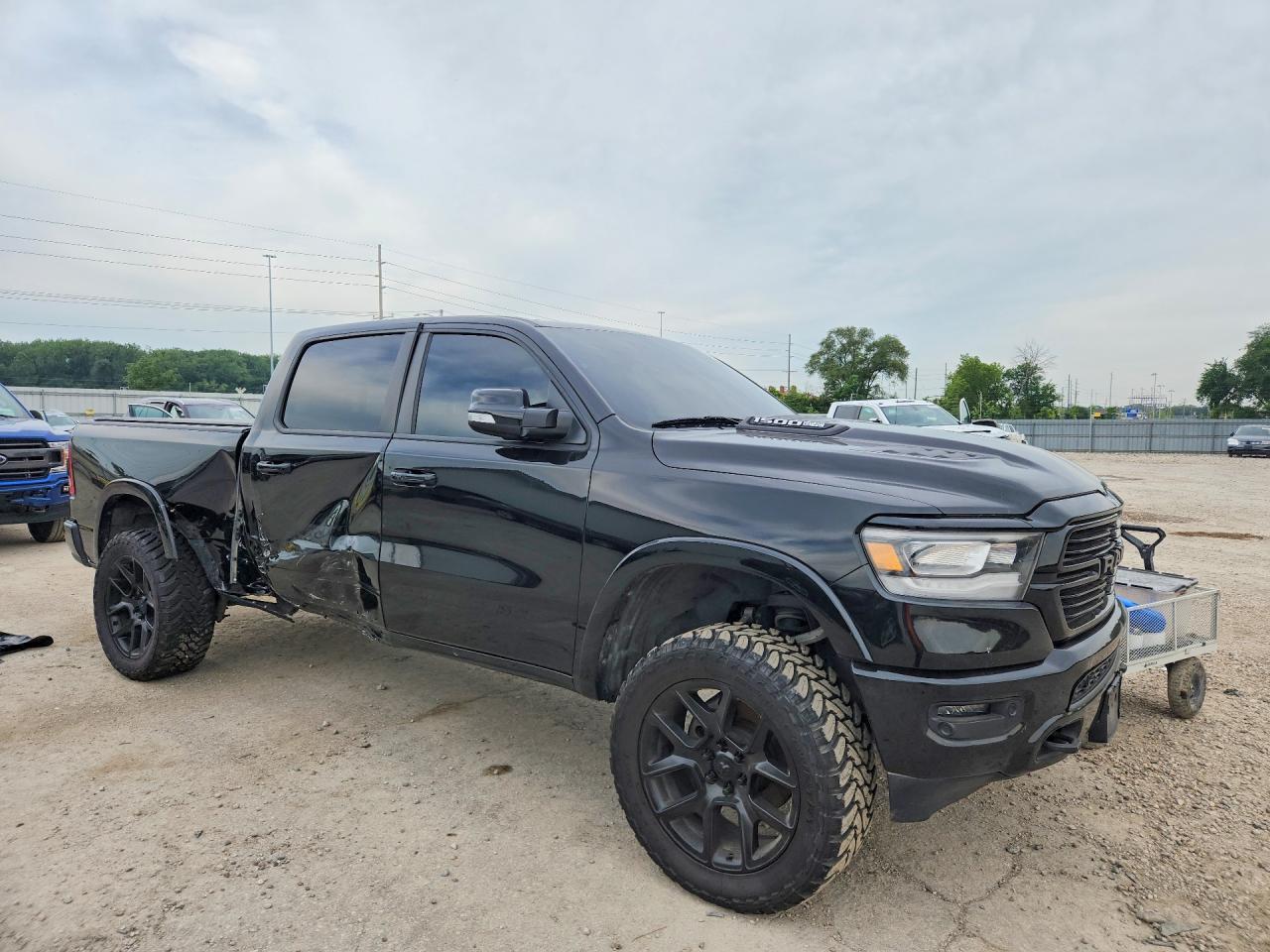 2019 Ram 1500 Laramie - Image 4