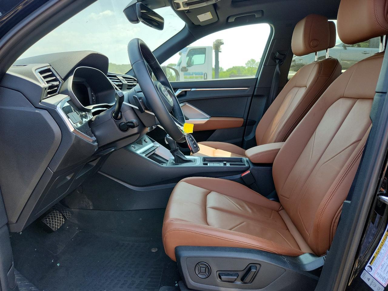 2024 Audi Q3 Premium S Line 45 - Фото 7