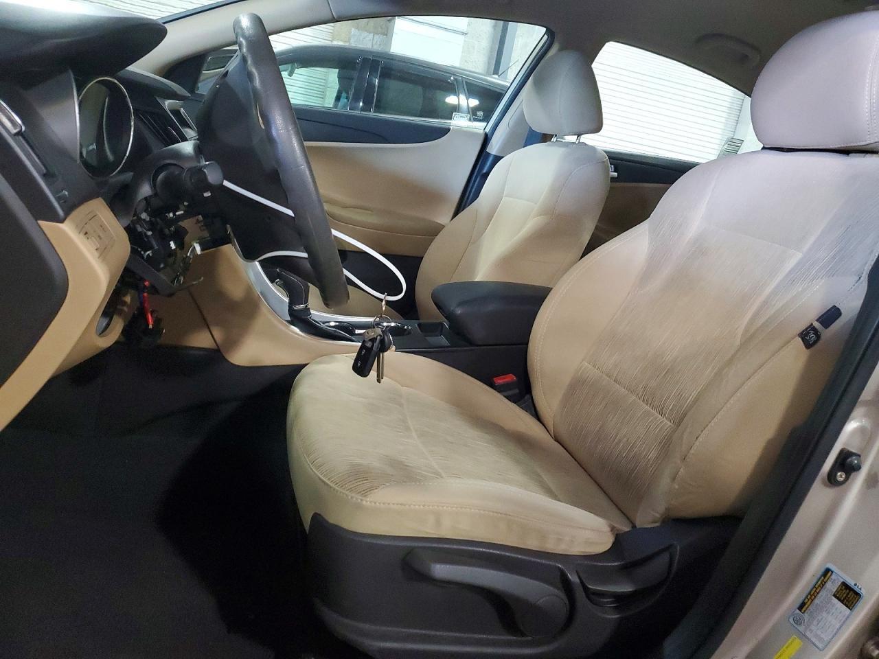 2011 Hyundai Sonata Gls - Фото 7