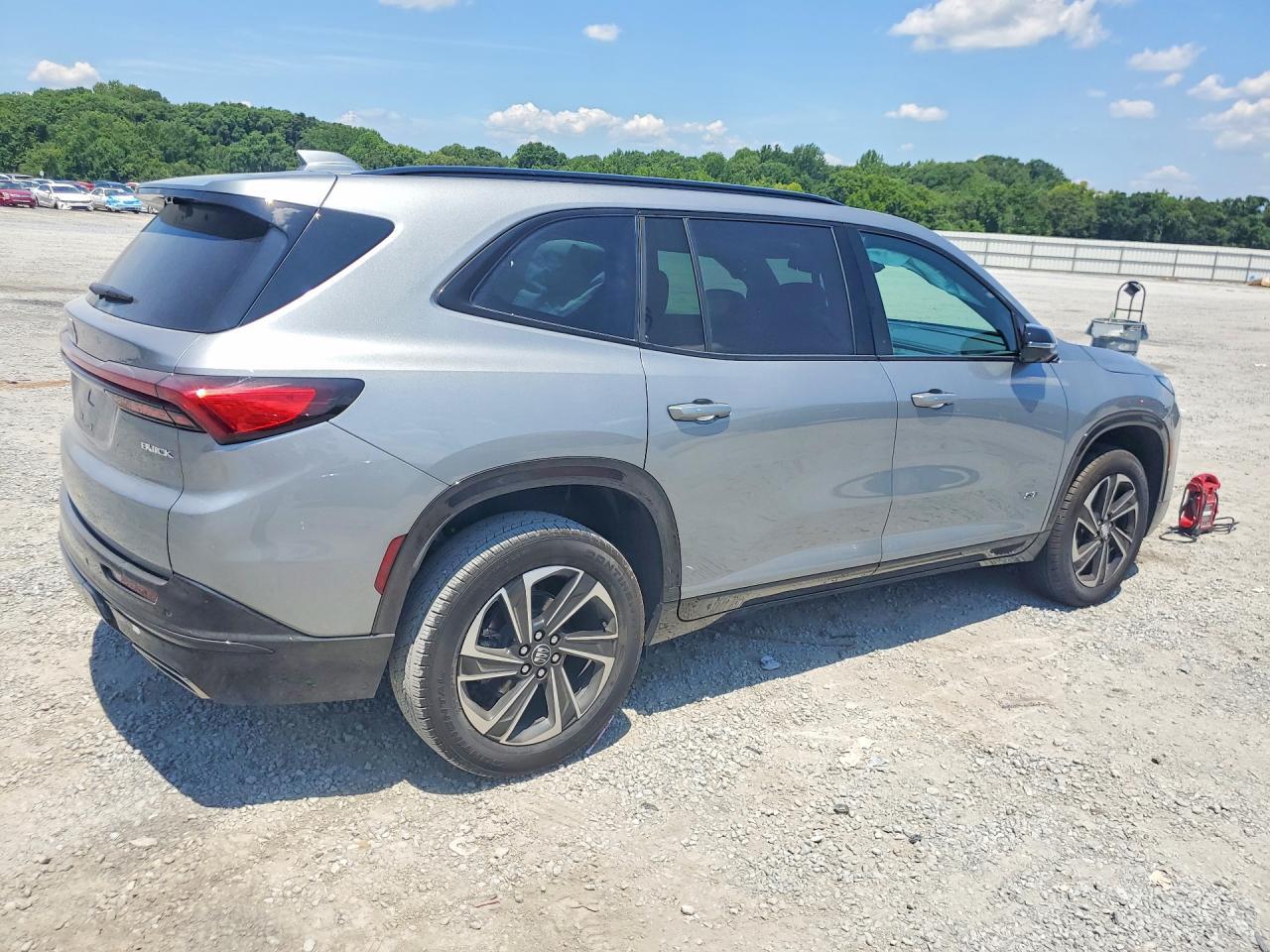 2026 Buick Enclave Sport Touring - Фото 3