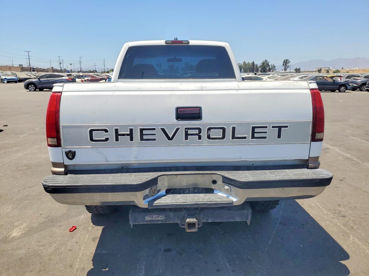 1997 Chevrolet Gmt-400 K1500 - Image 6