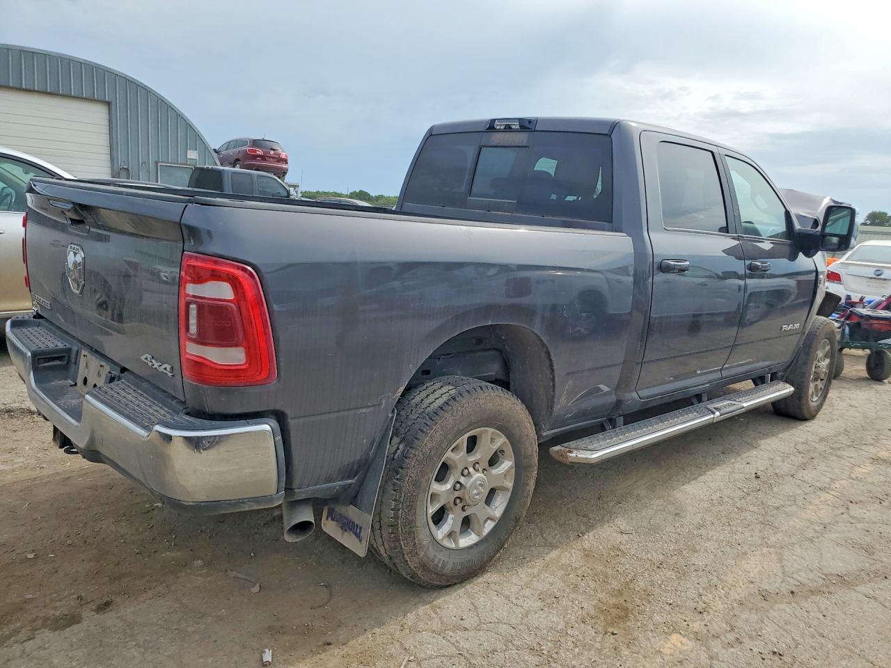 2024 Ram 2500 Laramie - Фото 3