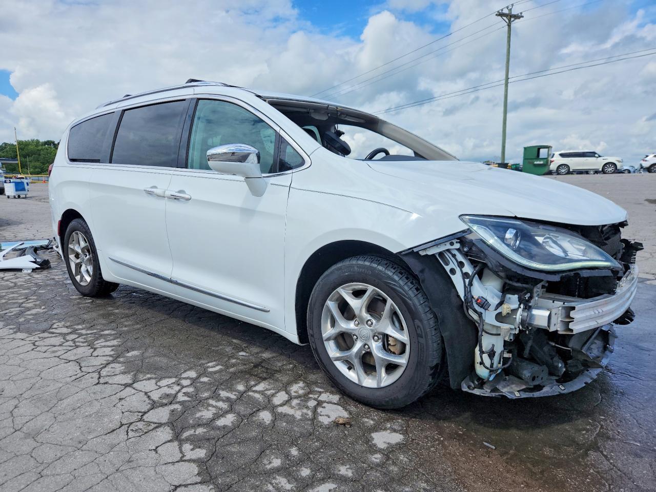 2018 Chrysler Pacifica Limited - Фото 4