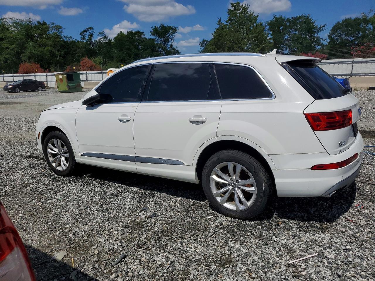 2018 Audi Q7 Premium Plus - Фото 2