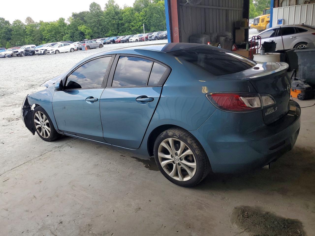 2011 Mazda 3 - Image 2