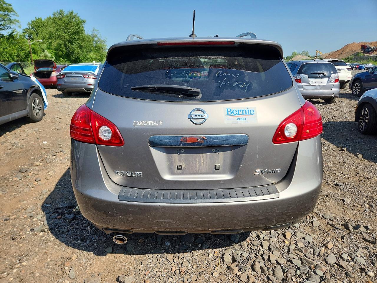 2011 Nissan Rogue S - Image 6