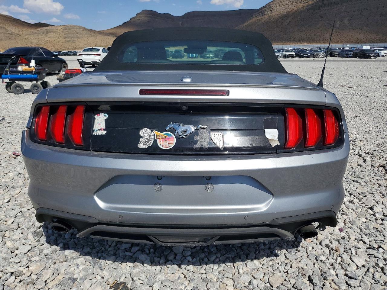 2022 Ford Mustang - Image 6