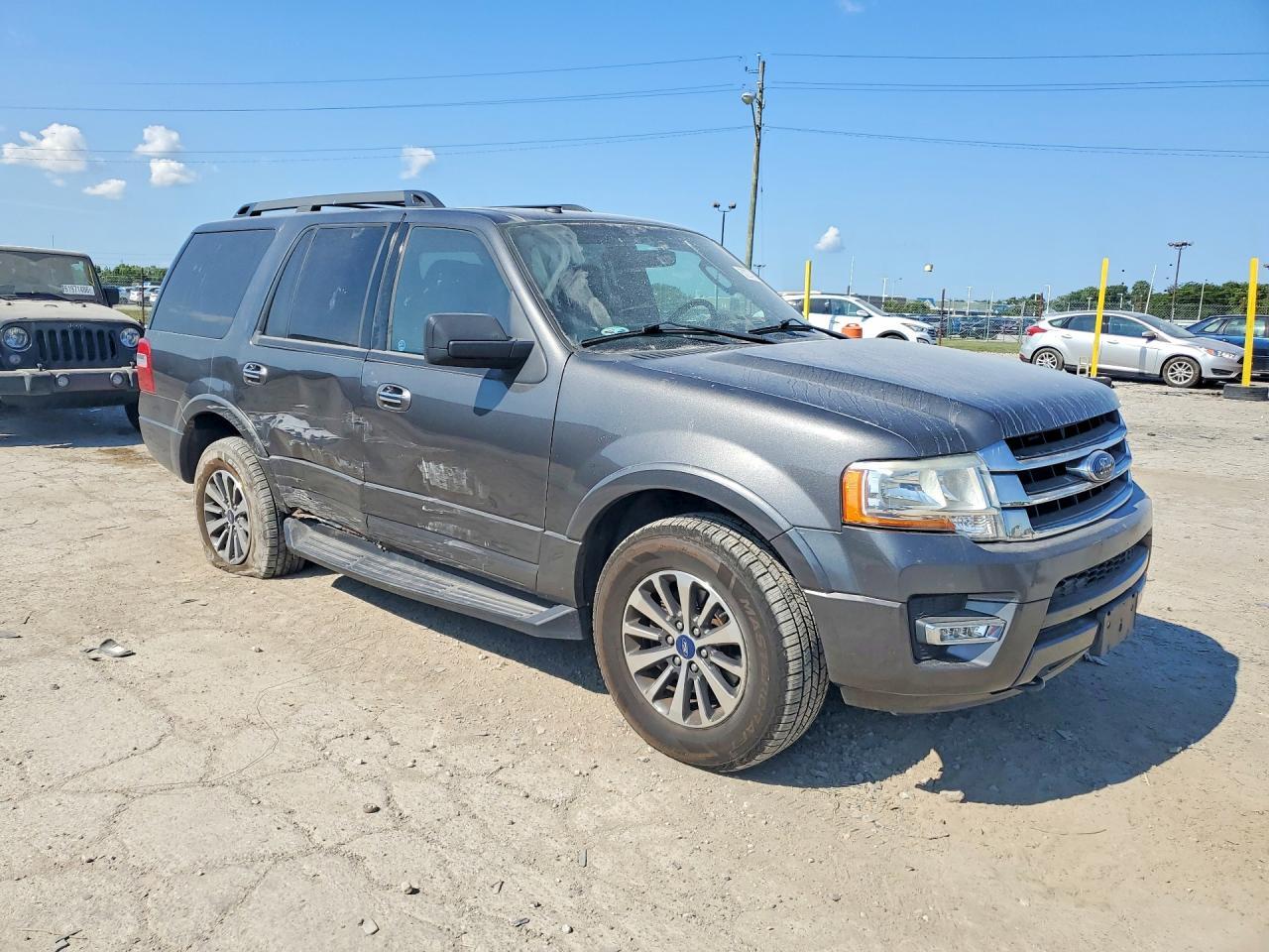 2016 Ford Expedition Xlt - Фото 4
