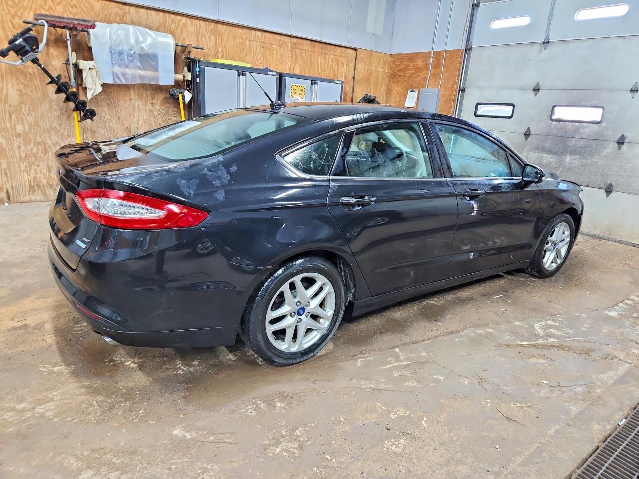2014 Ford Fusion Se - Image 3