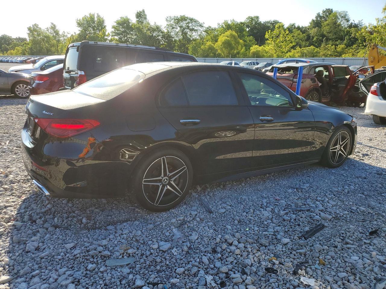 2023 Mercedes-Benz C 300 4Matic - Image 3