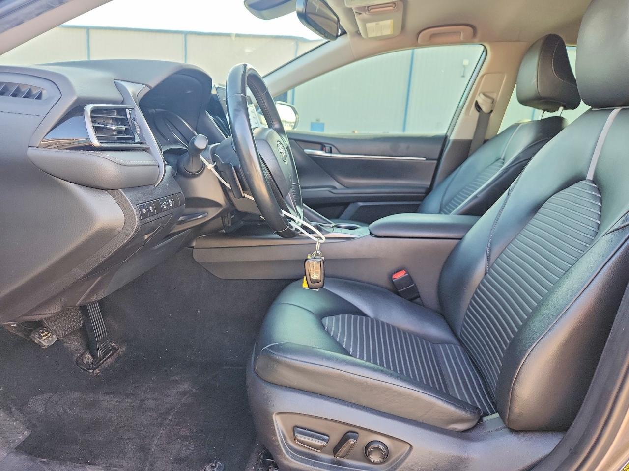 2024 Toyota Camry Se - Image 7