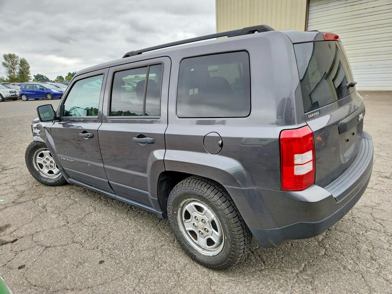 2016 Jeep Patriot Sport - Image 2