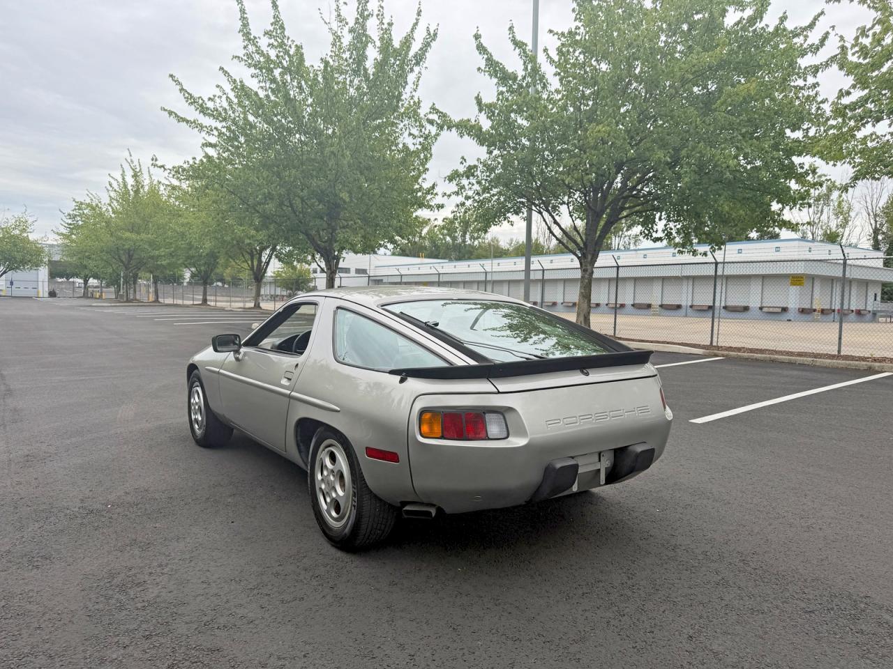 1982 Porsche 928 - Фото 3