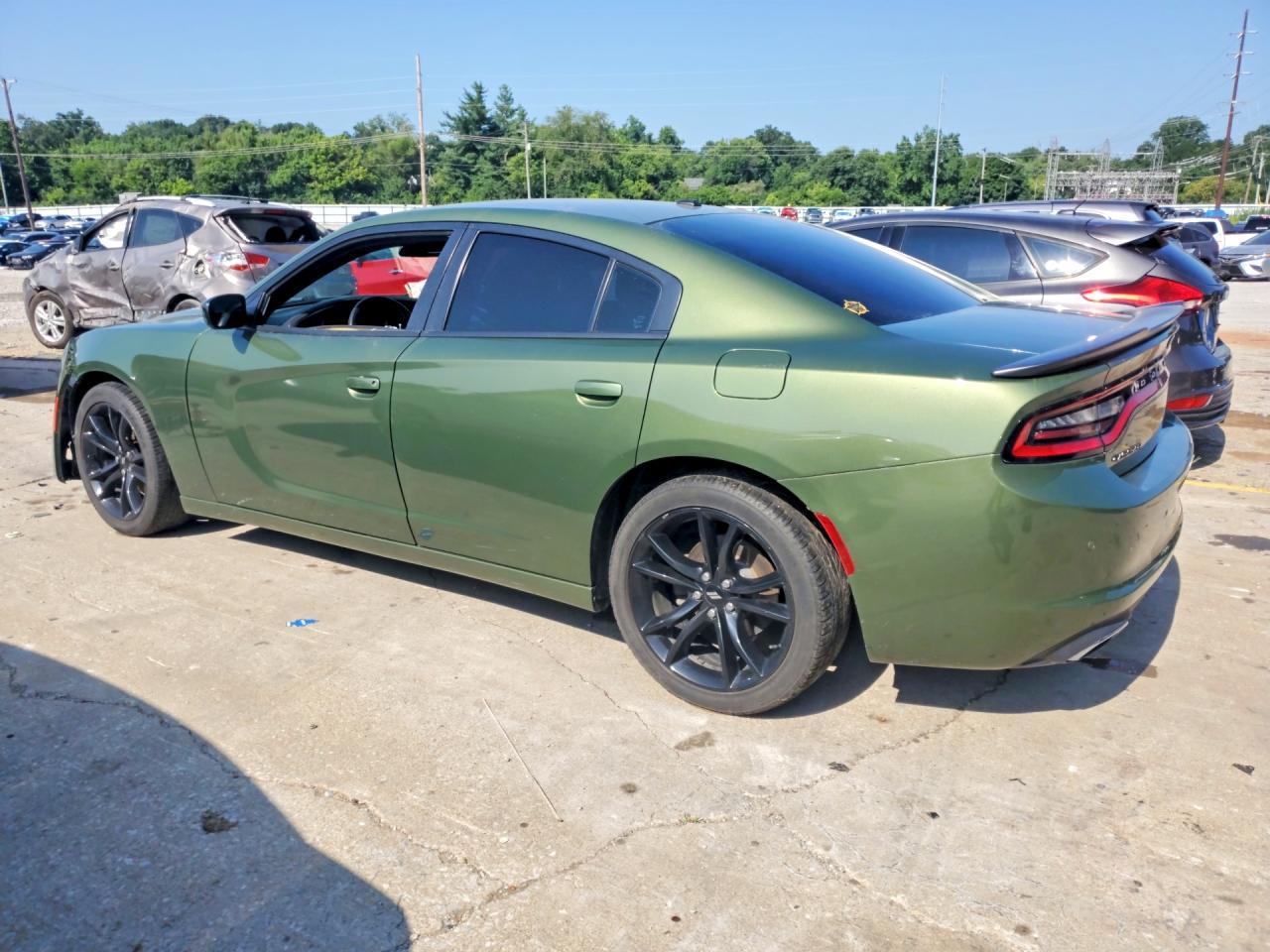 2018 Dodge Charger Sxt - Фото 2