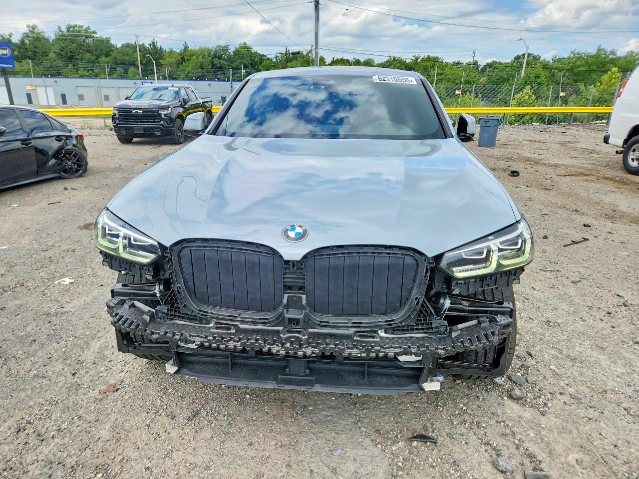 2025 BMW X4 xDrive30I - Фото 5